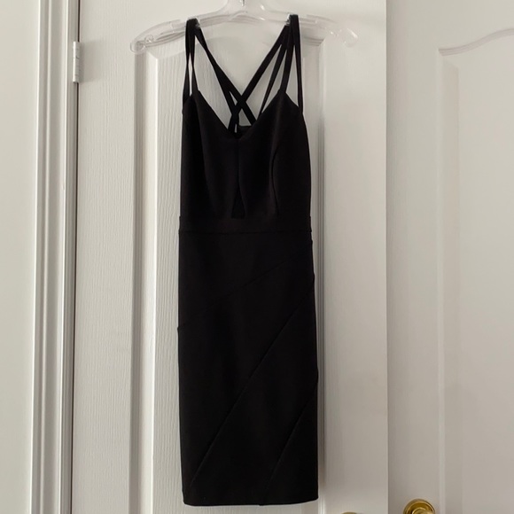 Le Château Black Cocktail Dress - Picture 1 of 2